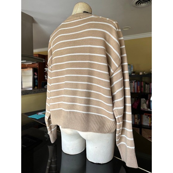 NEW Tahari Tan & White Saddle Stripe Cropped Boxy Crewneck Sweater Wide Cuff - Picture 11 of 12